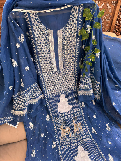 Mulmul Kurta and Dupatta with Chikankari Embroidery