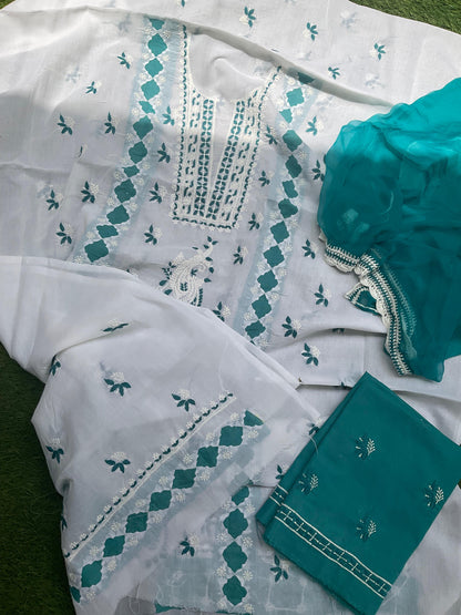 3 Piece Kurta Dupatta & Bottom Set with Appliqué Work