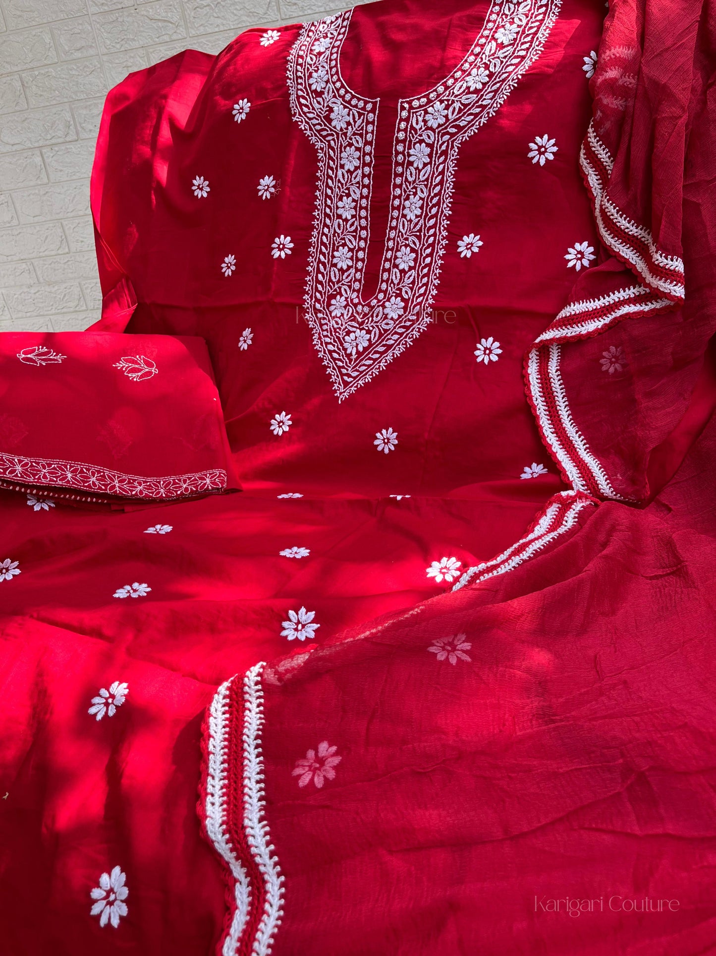 Graceful 3 Piece Cotton Voile Kurta Set with Mughlai Bootas & Chiffon Dupatta