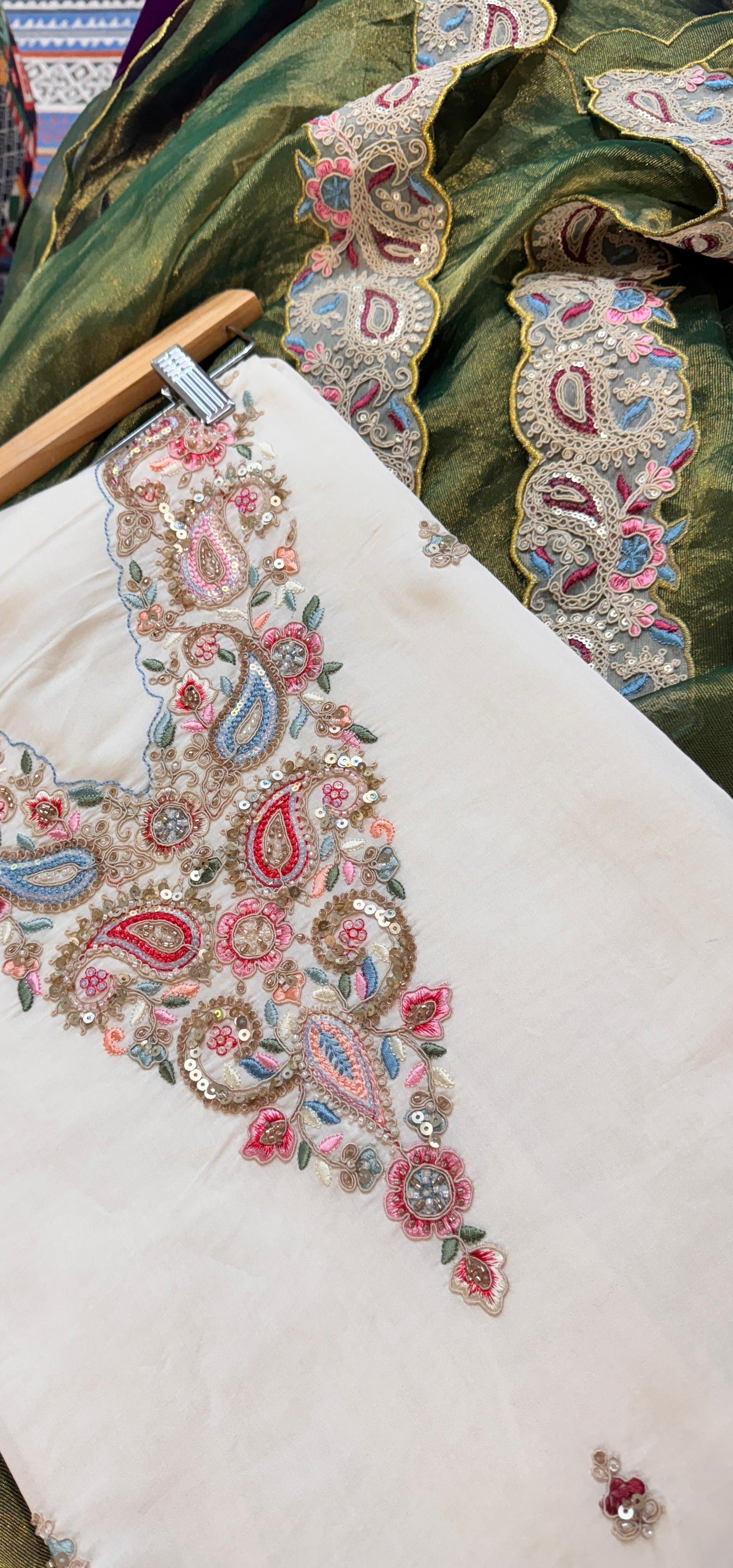 Evergreen Elegance in Regal Ivory & Green
