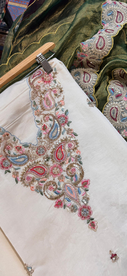 Evergreen Elegance in Regal Ivory & Green