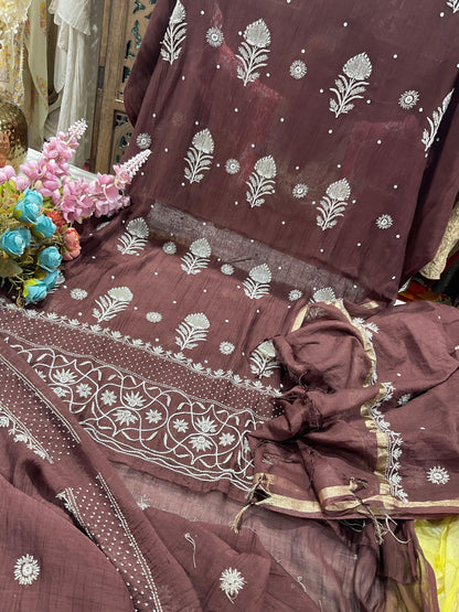 Delicate Motifs & Glam Detailing – Mulmul Kurta Set