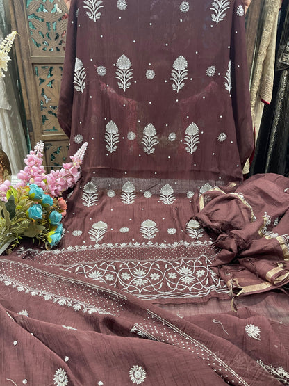 Delicate Motifs & Glam Detailing – Mulmul Kurta Set