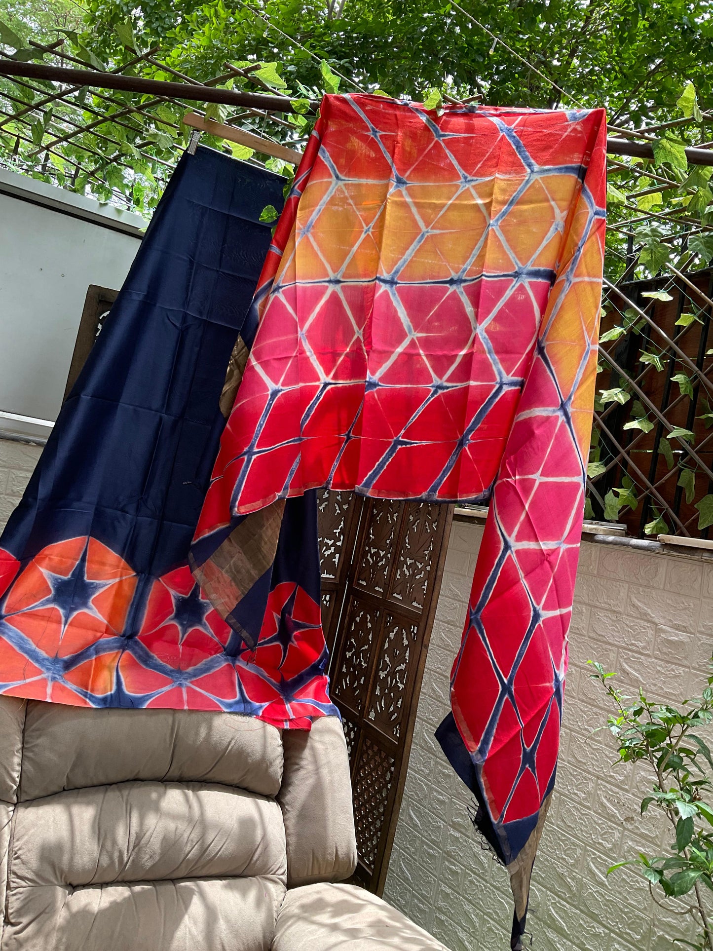 Artful Elegance: Hand-Dyed Kurta Set with Multicolour Dupatta