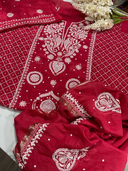 Festive Bloom: Red Mulmul Chikankari Ensemble with Cutdana & Pearl Detailing Kurta