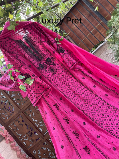 Celebrate the Season in Grace – Semi-Stitched Anarkali Dupatta Set in Mulmul Chanderi