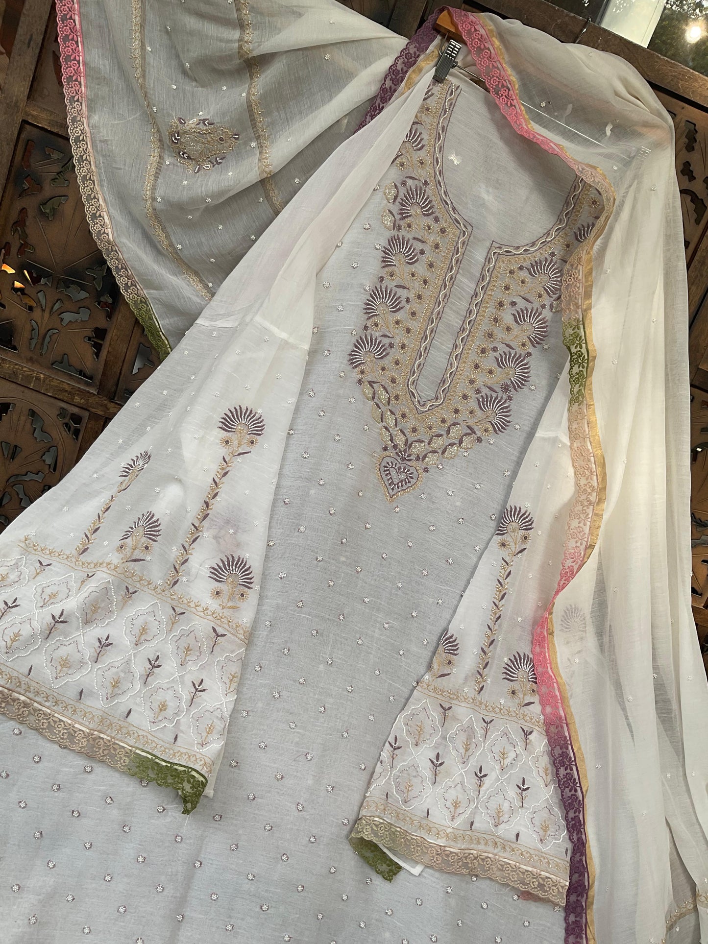 Ivory Mulmul Chikankari Kurta Set with Pearl & Cutdana Work (Set of 3) (Semi-stitched)