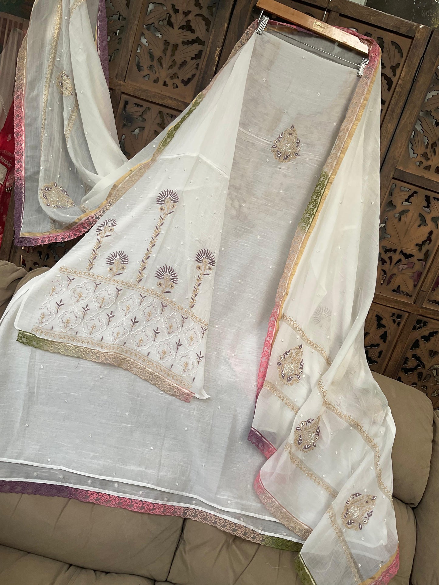 Ivory Mulmul Chikankari Kurta Set with Pearl & Cutdana Work (Set of 3) (Semi-stitched)