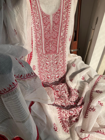 Ensemble Kurta Mulmul avec empiècements embellis Chikankari et perles-cutdana, et dupatta bordé de dentelle (Ensemble de 3) (Non cousu)