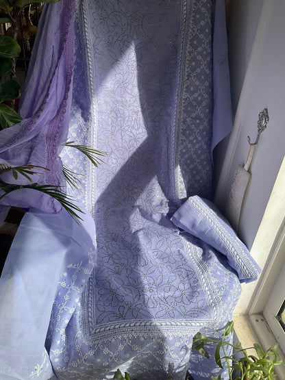 Ensemble Kurta en voile de pur coton avec broderie Chikankari Jaal et Mukaish et dupatta en mousseline (lot de 3) (non cousu)