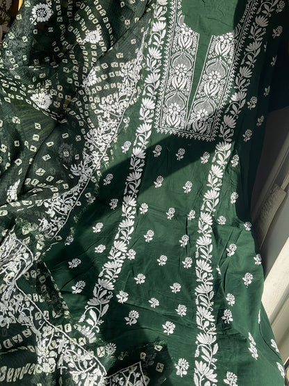 Ensemble Kurta en pur coton avec dupatta Kota imprimé Chikankari et Bandhani (Lot de 3) (Non cousu)