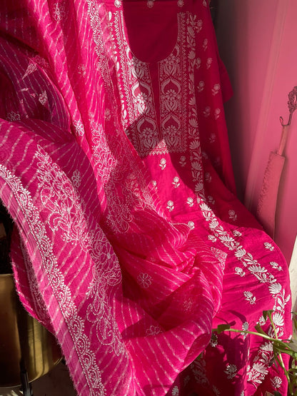 Ensemble Kurta en pur coton avec Dupatta Kota imprimé Chikankari et Leheriya (Lot de 3) (Non cousu)