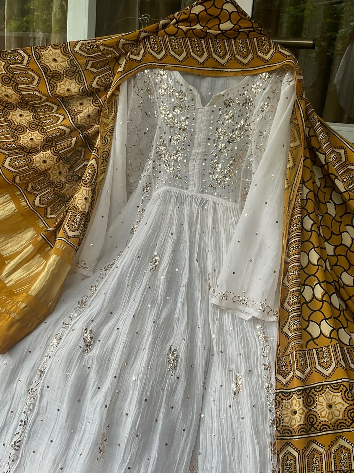 Pure Mulmul Tunic Set with Kaamdani & Mukaish Work with Royal Gaji Silk Ajrak Dupatta (Set of 2) (Semi-Stitched)