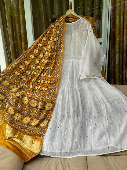 Pure Mulmul Tunic Set with Kaamdani & Mukaish Work with Royal Gaji Silk Ajrak Dupatta (Set of 2) (Semi-Stitched)