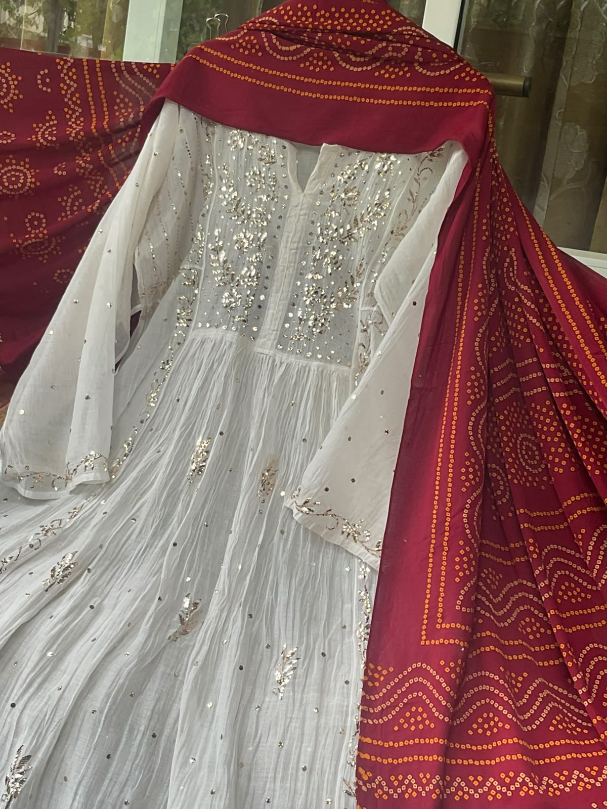 Pure Mulmul Tunic Set with Kaamdani & Mukaish Work with Royal Gaji Silk Bandhani Dupatta (Set of 2) (Semi - Stitched)
