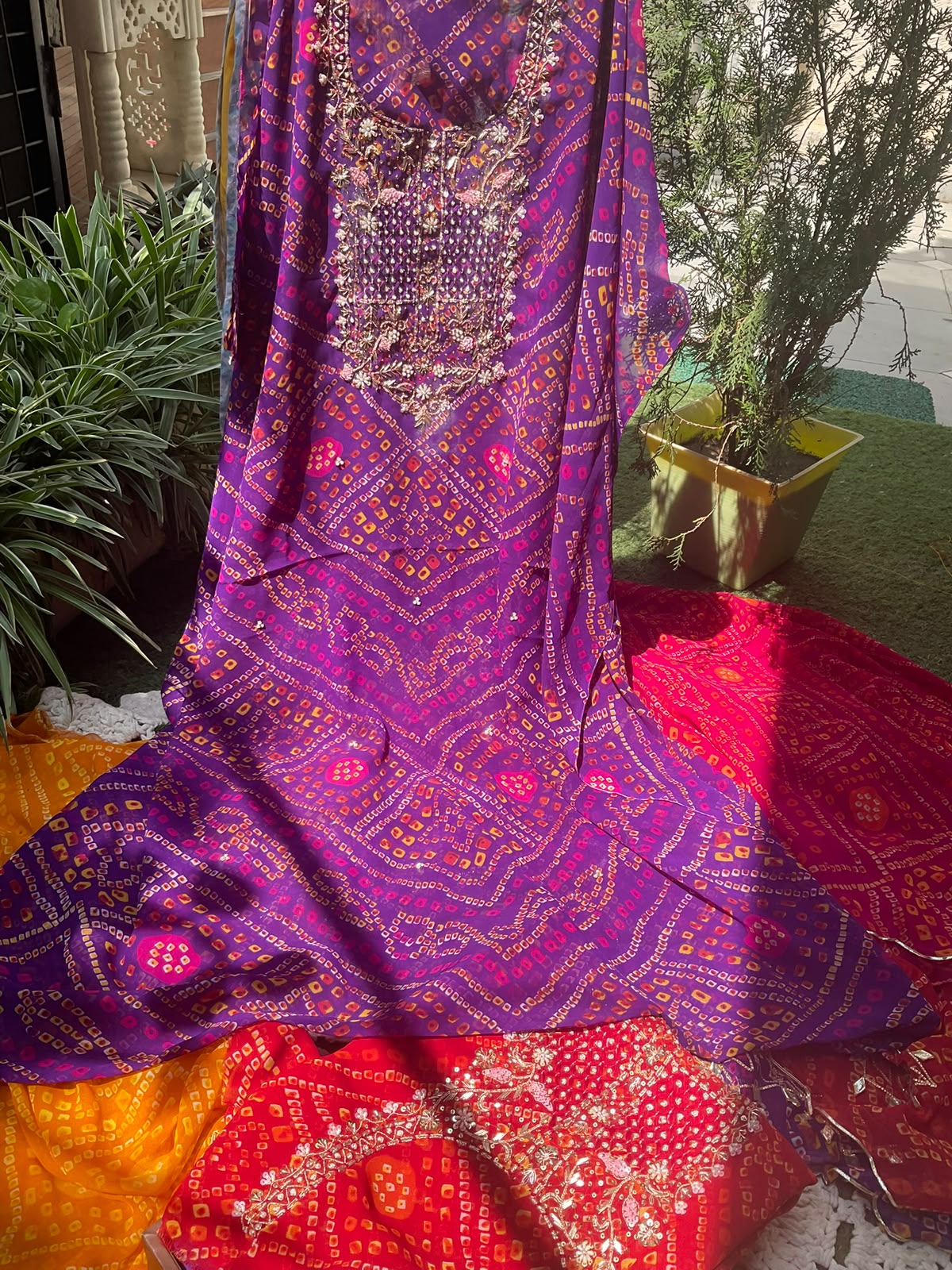 Viscose Georgette Suit Set with Bandhej Print & Gotta-Dabka Work with Coordinated Dupatta (Set of 3) (Unstitched)