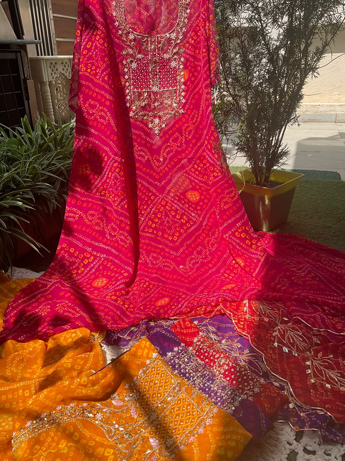 Viscose Georgette Suit Set with Bandhej Print & Gotta-Dabka Work with Coordinated Dupatta (Set of 3) (Unstitched)