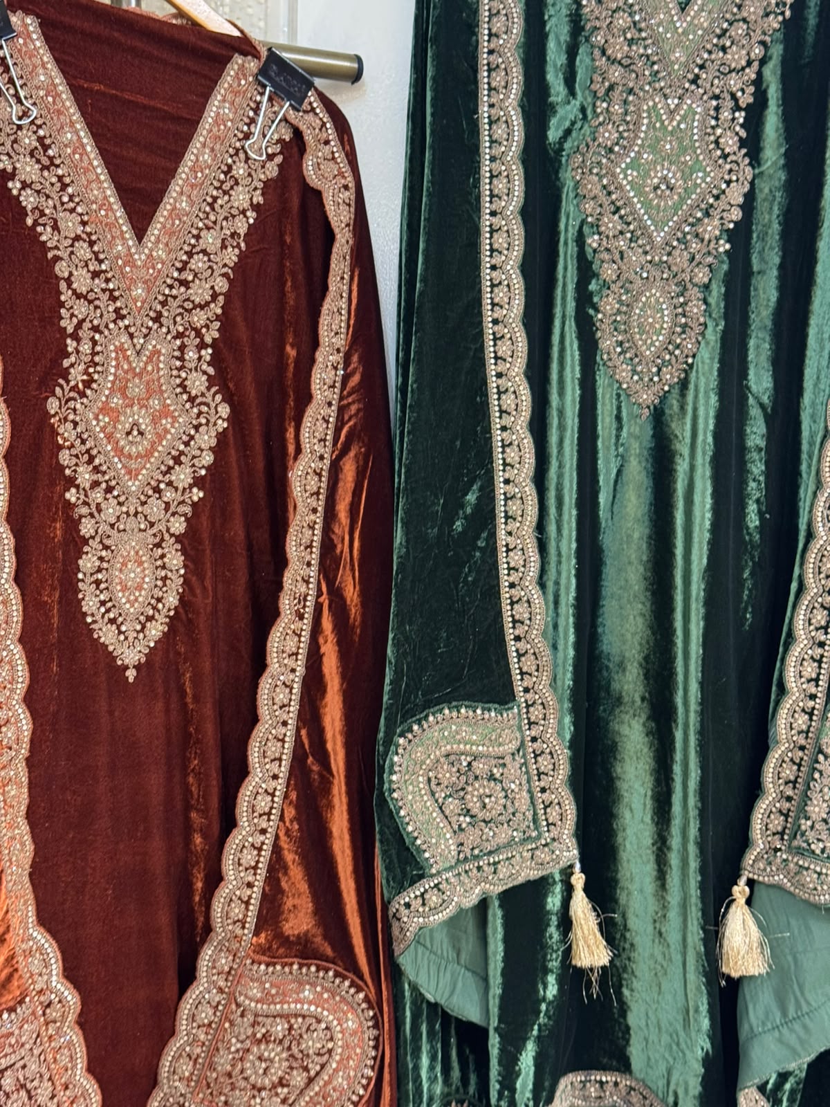 Velvet Suit Set with Dori & Zari Embroidery (Set of 3) (Unstitched)
