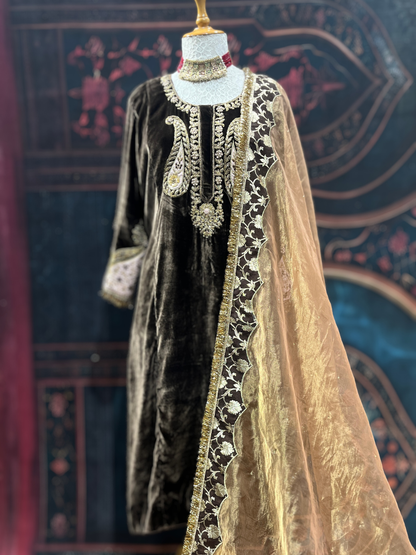 Brown velvet kurta set