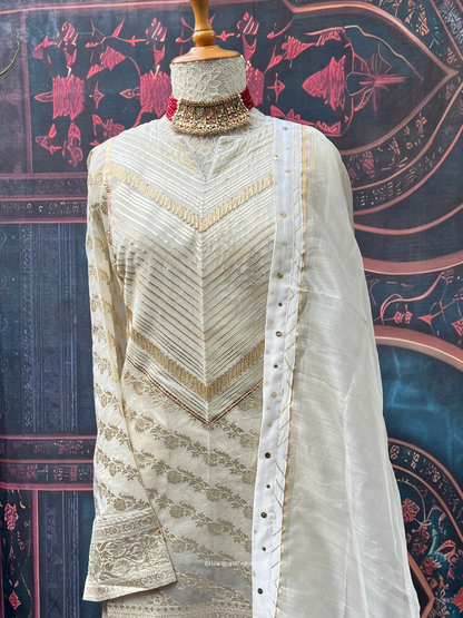 Sheer Organza Dupatta