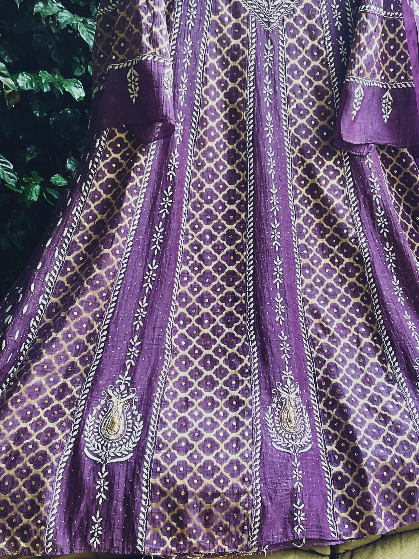 Pure Mulmul Anarkali Suit Set with Chikankari & Kamdani Work with Mukaish and Cutdana Embellishments (Set of 3) (Unstitched)